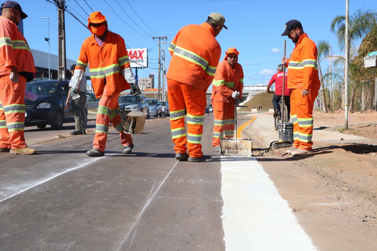 Faztrans inicia pintura de sinalização viária em Fazenda Rio Grande